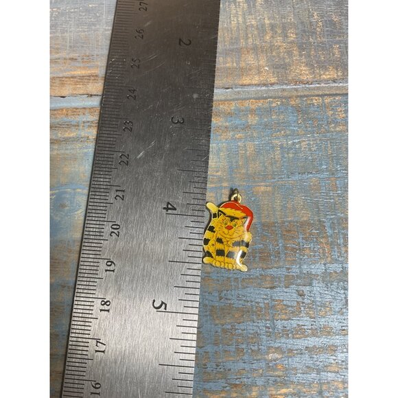 Lucky Cat Enamel Charm Pendant Gold Tone Metal - Picture 2 of 3